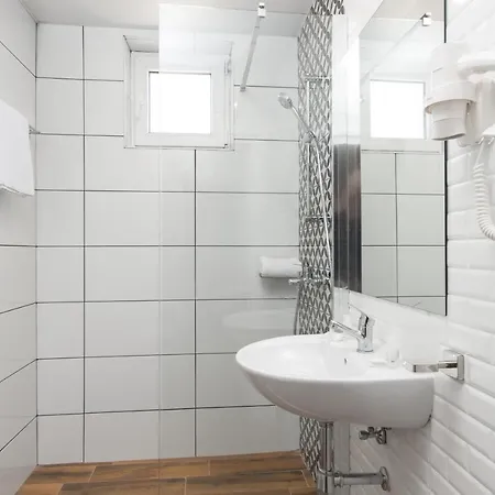 Apartmanhotel Casa Paradiso 4*