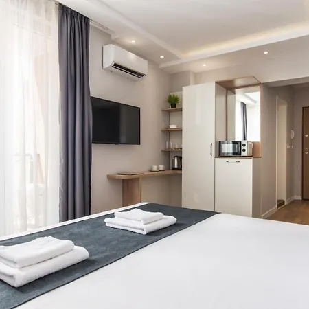 Apartmanhotel Casa Paradiso 4*