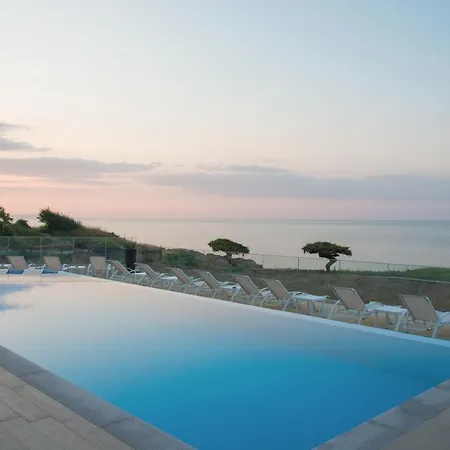 Casa Paradiso Apartmanhotel 4*