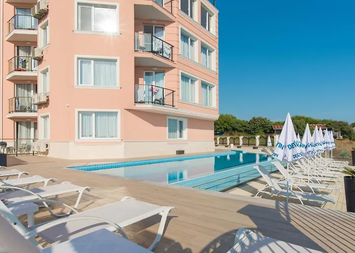 Casa Paradiso Aparthotel Ahtopol